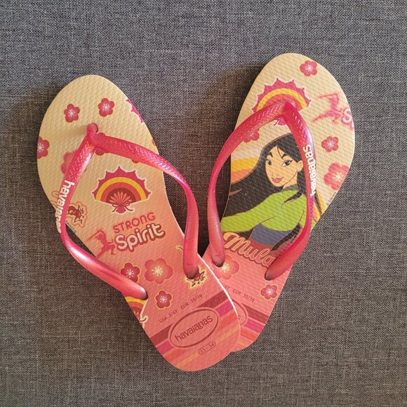 Havaianas Mulan Red & Beige 'Strong Spirit' Girl's Flip Flop size 3 - 4 Y - Picture 6 of 6